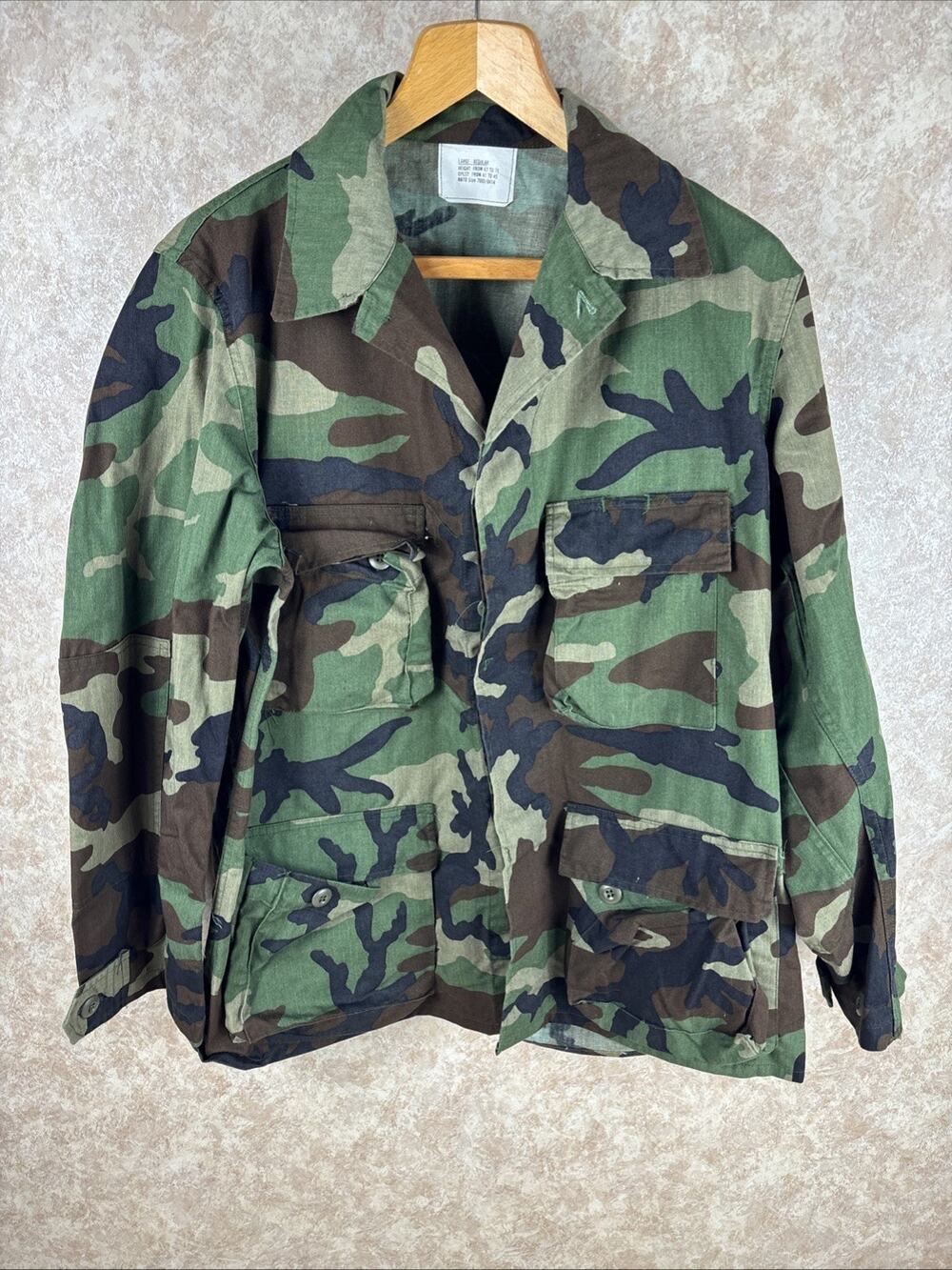 US Army Combat Coat Woodland Camo Pattern Size Large Regular